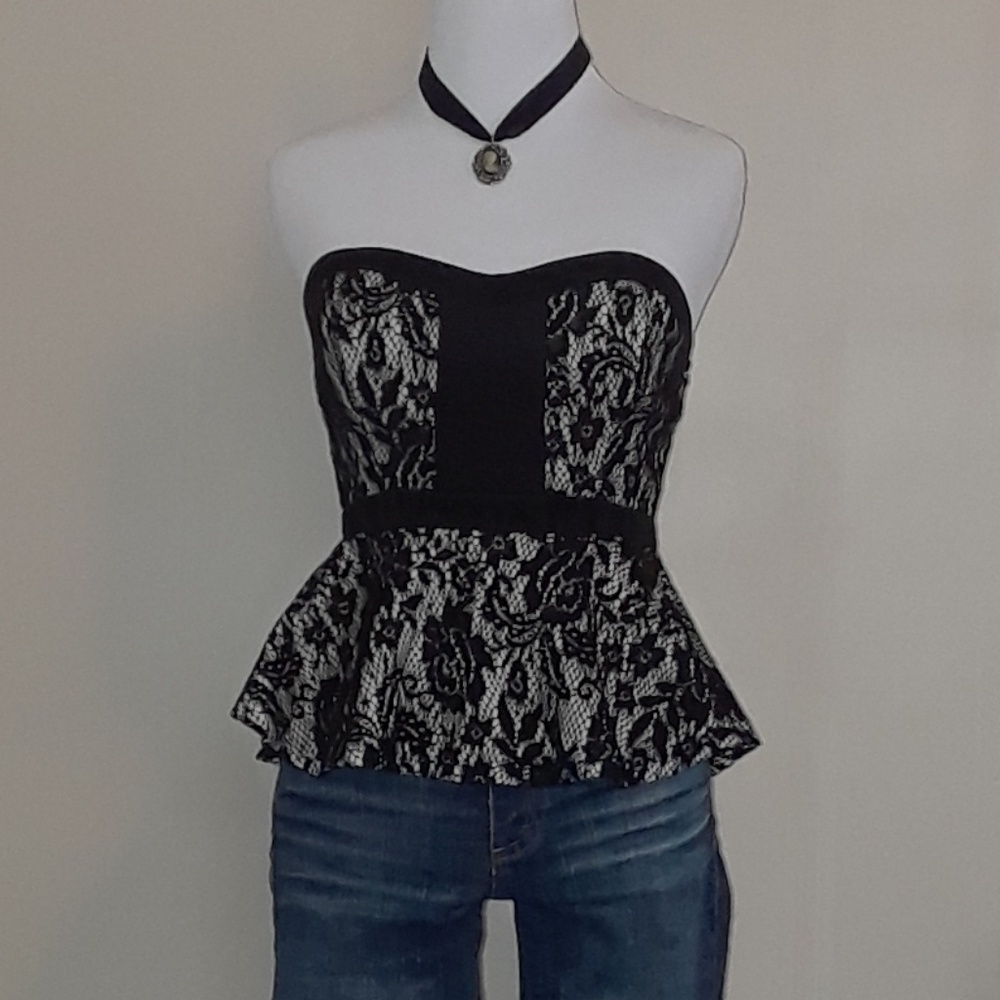 Body Central lacy tube top